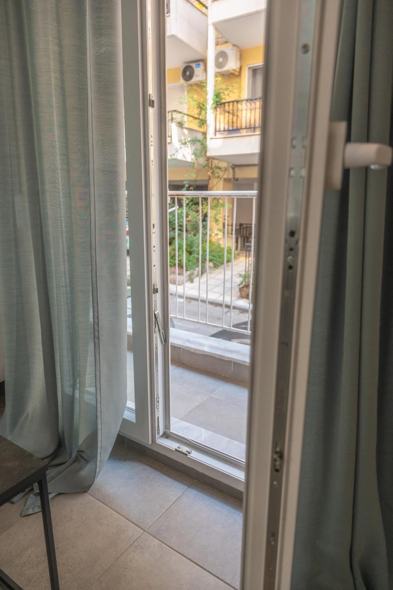 Niso Thessaloniki Hospitality Apartments 外观 照片